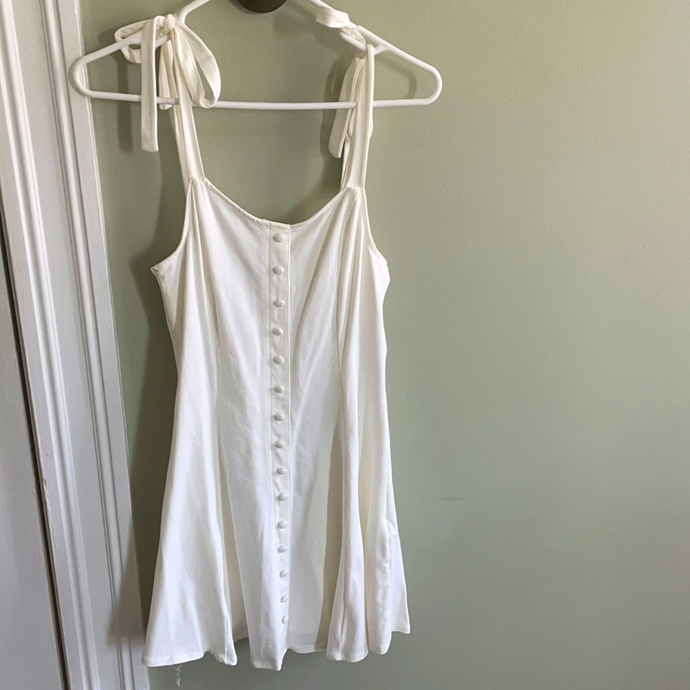 Forever 21 M solid white cotton dress. Never worn.